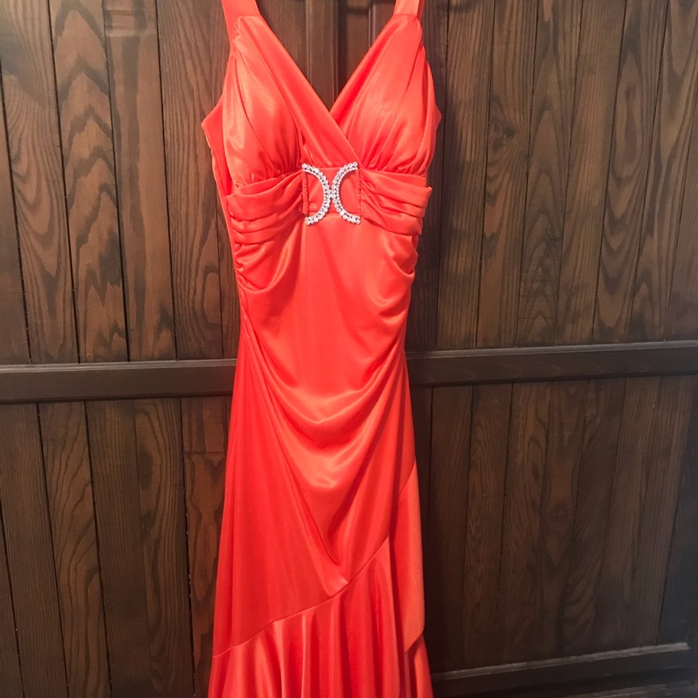 Prom: orange 0.